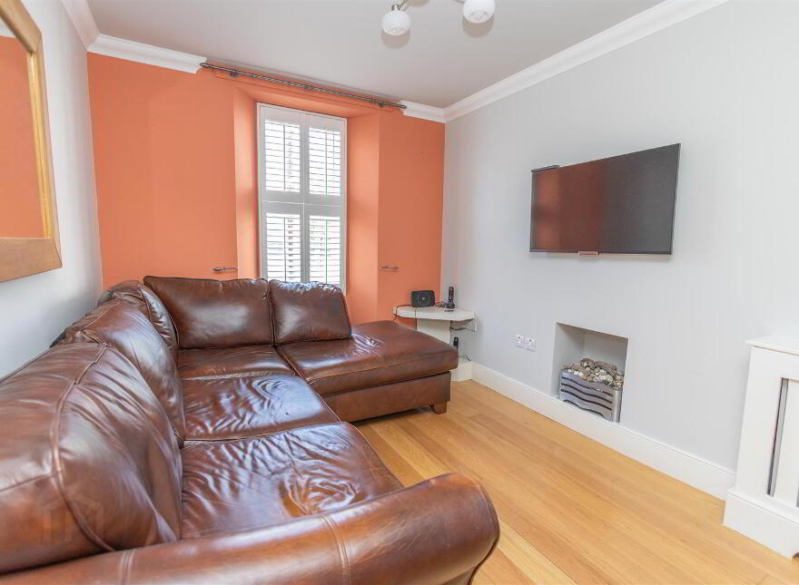 68 Charlotte Street, Warrenpoint, Newry, BT34 3LF