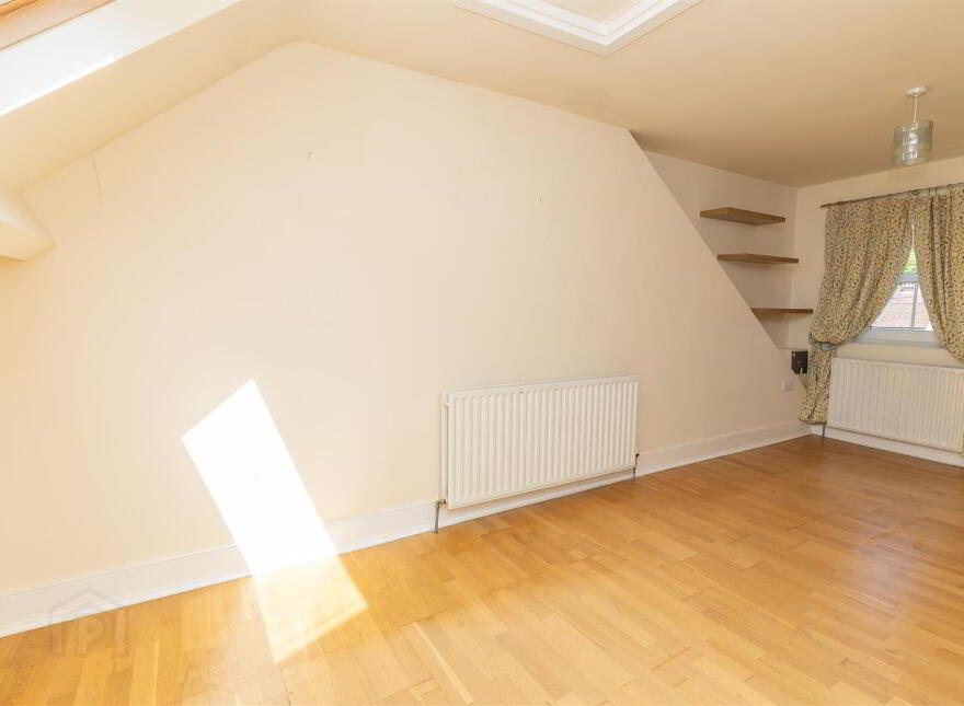 68 Charlotte Street, Warrenpoint, Newry, BT34 3LF