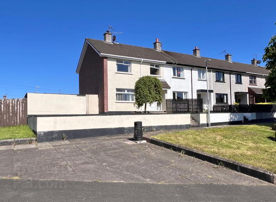 25 Killowen Drive, Magherafelt, BT45 6DT photo