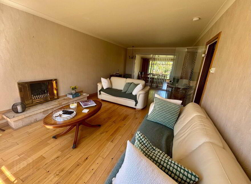 51 Downshire Gardens, Carrickfergus, BT38 7LN