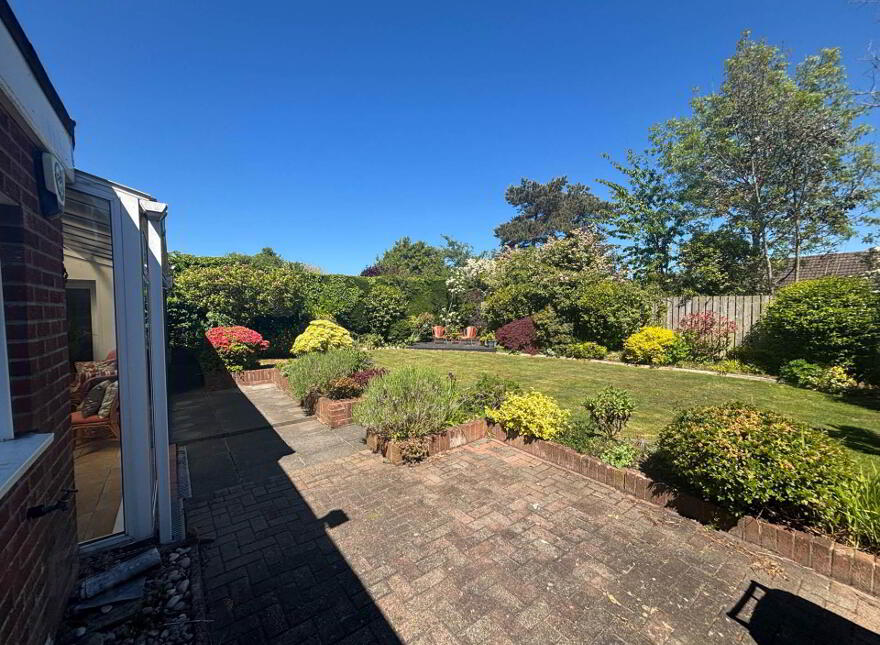 51 Downshire Gardens, Carrickfergus, BT38 7LN