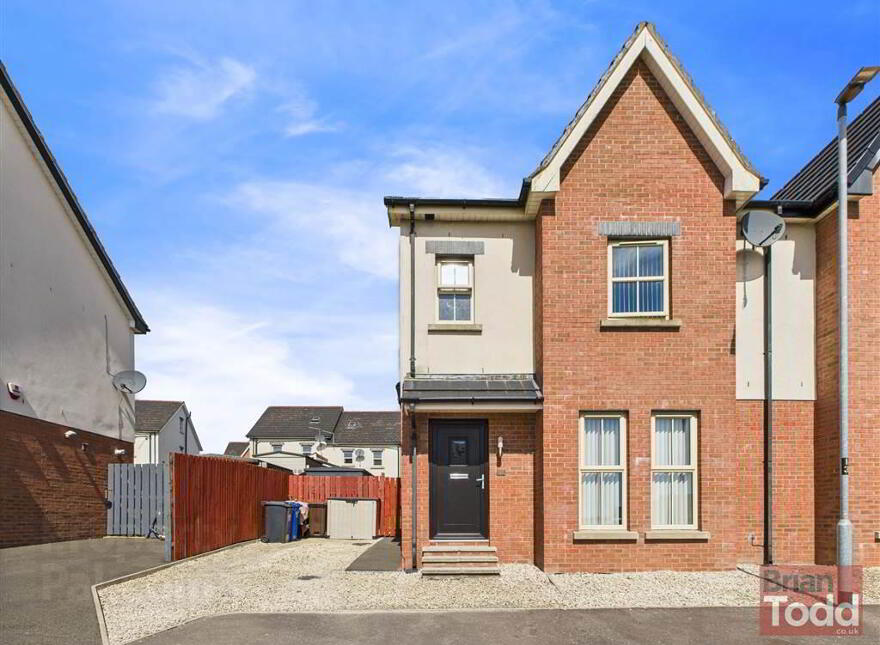 Lindara Crescent, Larne, BT40 2FF photo