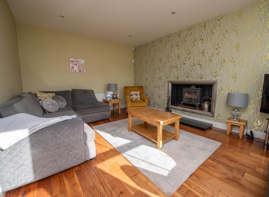 5 Leatbeg, Dundrain, Burnfoot, F93ER88