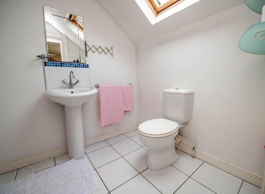 5 Leatbeg, Dundrain, Burnfoot, F93ER88