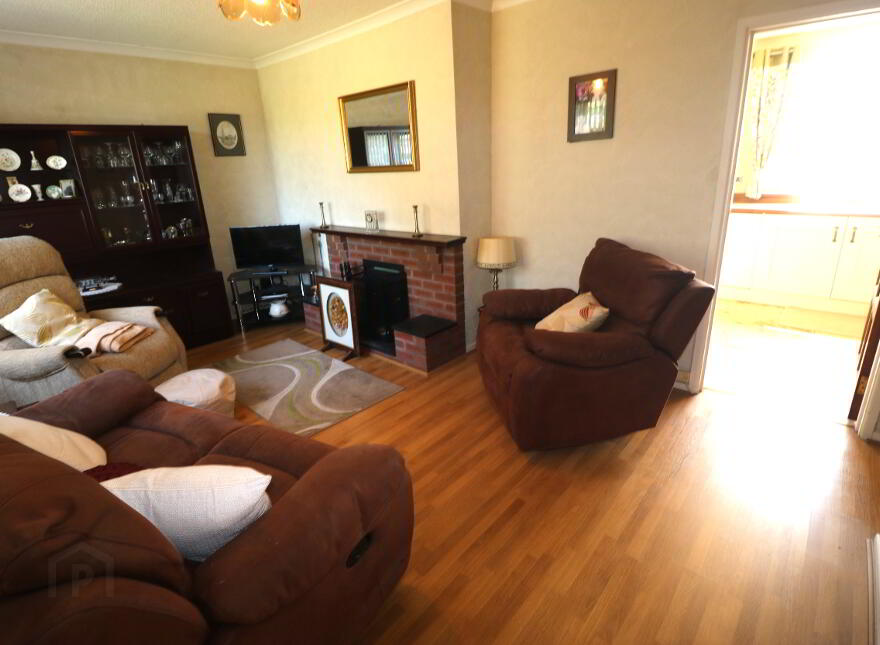 2 Oaklands, Cullybackey, Ballymena, BT42 1DU