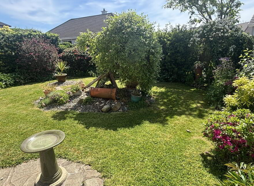 2 Oaklands, Cullybackey, Ballymena, BT42 1DU