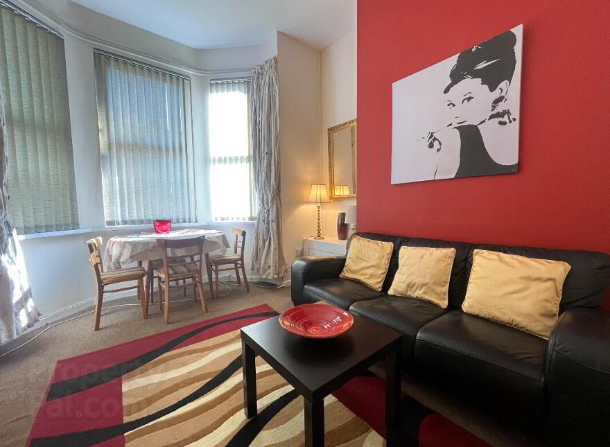 Apt 1, 100 University Avenue, Belfast, BT7 1GY photo