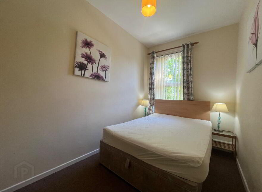 Apt 2, 100 University Avenue, Belfast, BT7 1GY
