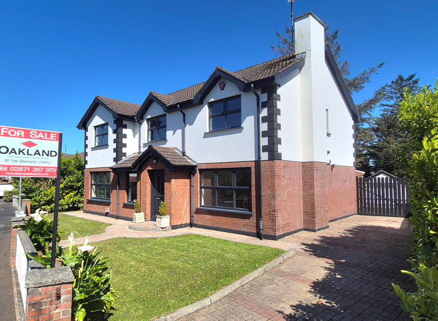 17 Ardanlee, Culmore, Derry, BT48 8RR photo