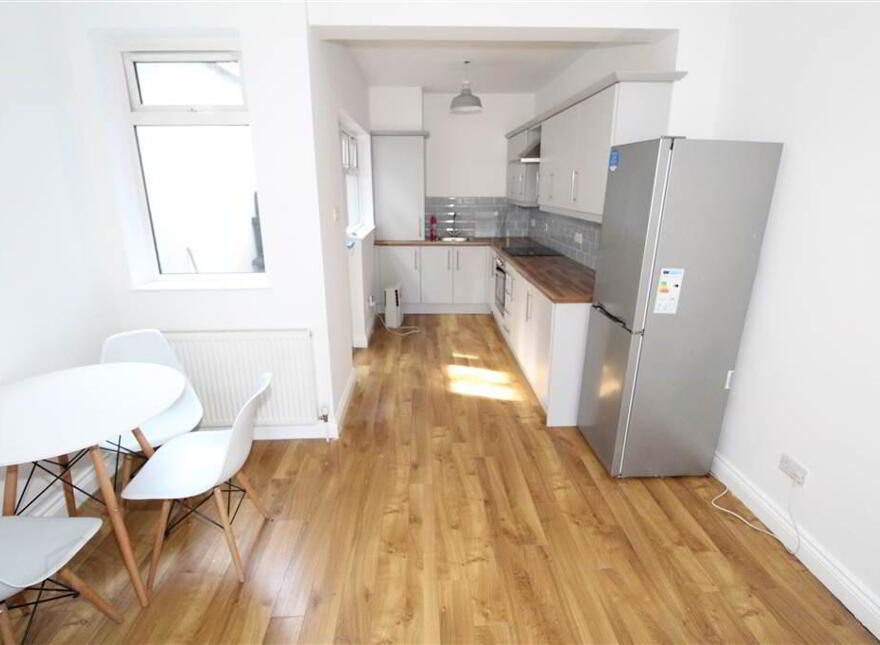 4 Brenda Street, Belfast, BT5 5GQ