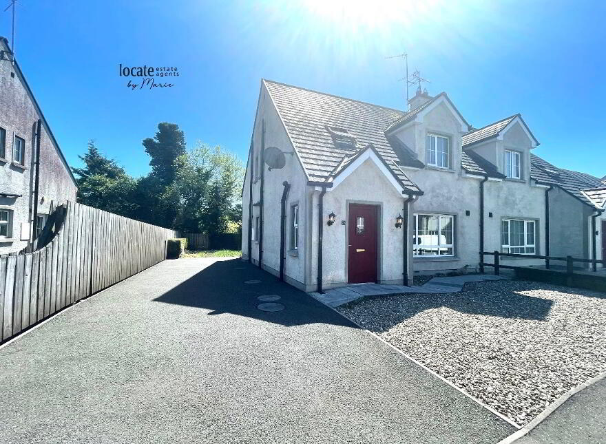 77 Castle Manor, Kesh, BT93 1TR photo