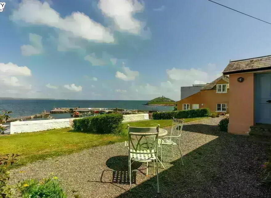 5 Atlantic Terrace, Ballycotton