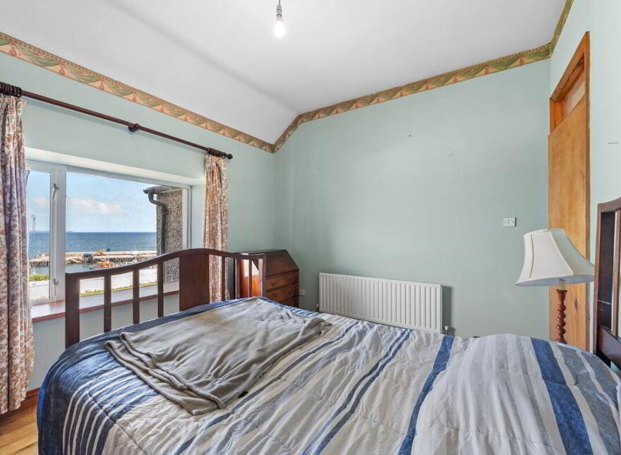 5 Atlantic Terrace, Ballycotton