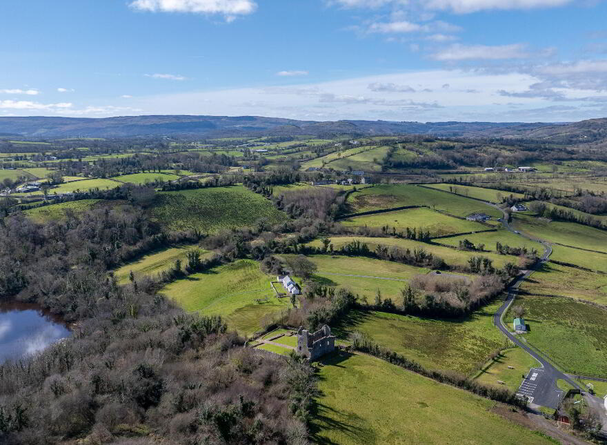 P P, X3 Holiday Cottages, Lough Shore Road, Enniskillen, BT93 6HF