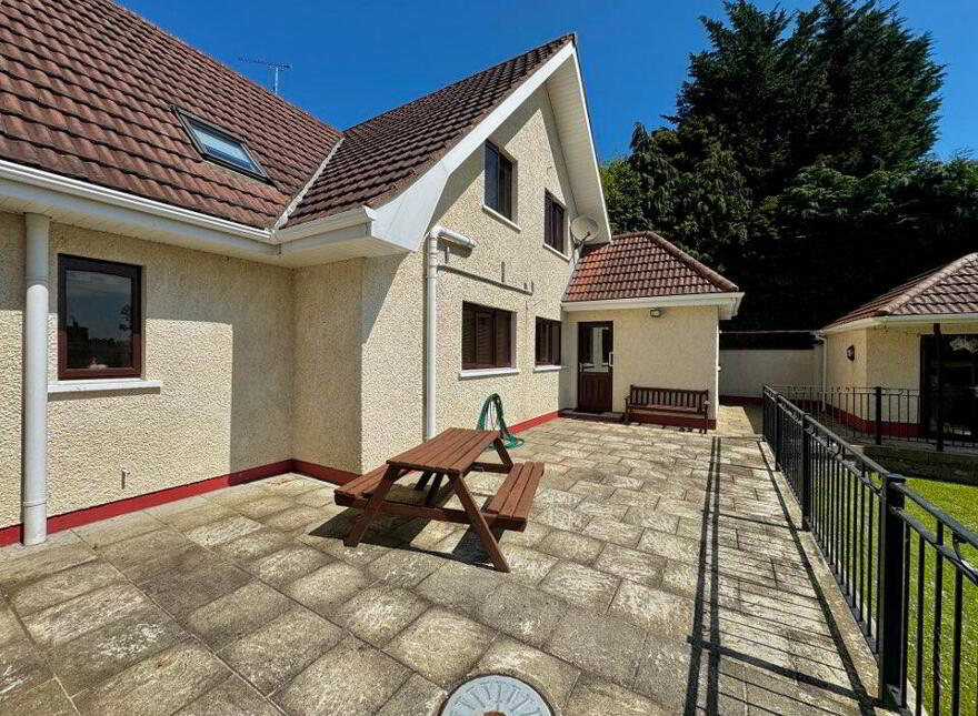 Ratheane House, 76a Charlotte Street, Ballymoney, BT53 6AZ