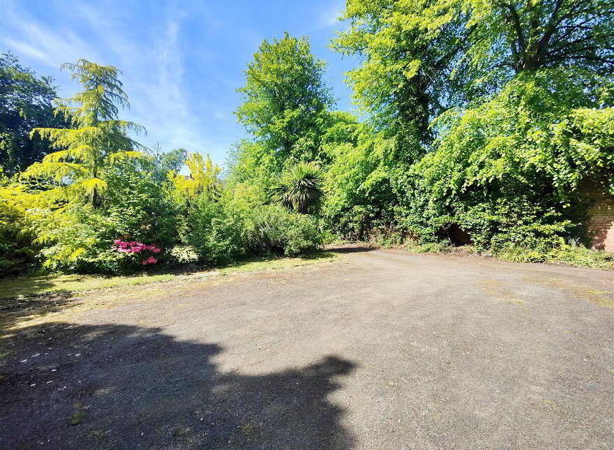 601 Antrim Road, Belfast, BT15 4DX