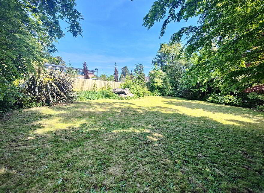 601 Antrim Road, Belfast, BT15 4DX