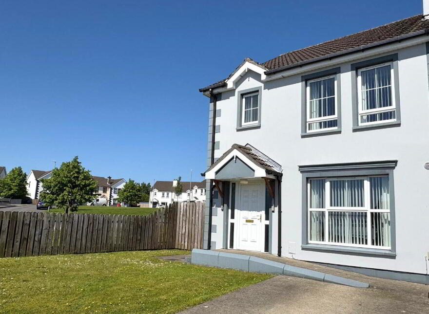 68 Cluain Ard, Killyclug, Letterkenny, F92E43W photo