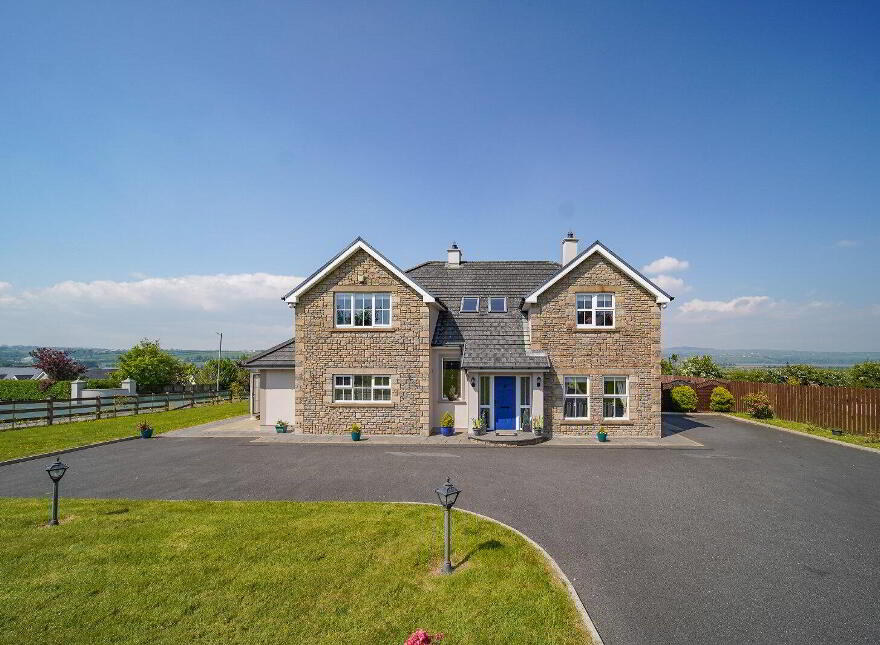 7 Raymoghey Heights, Manorcunningham, F92D4E6