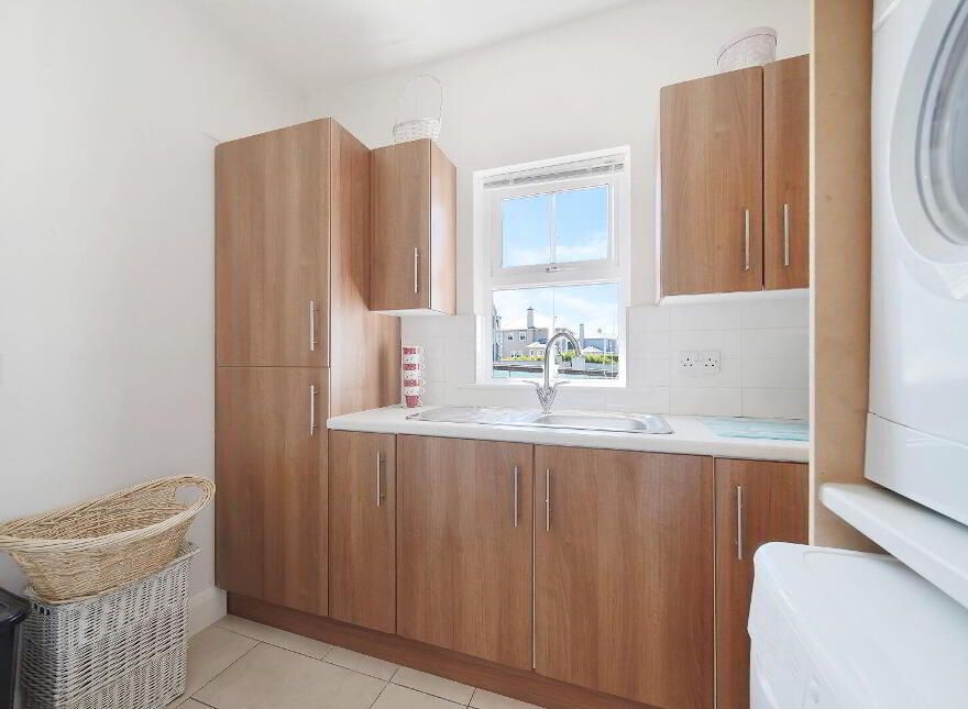 7 Raymoghey Heights, Manorcunningham, F92D4E6