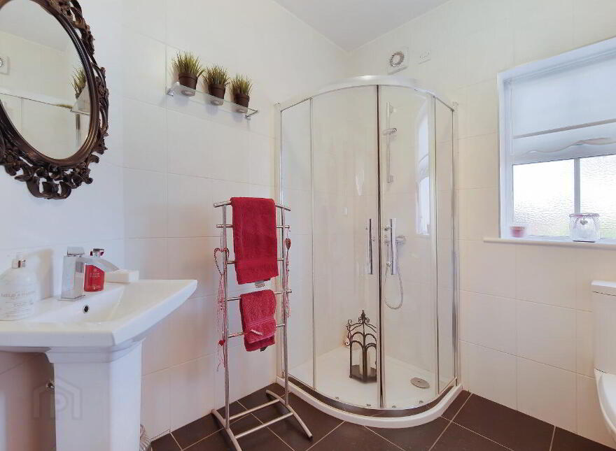 7 Raymoghey Heights, Manorcunningham, F92D4E6
