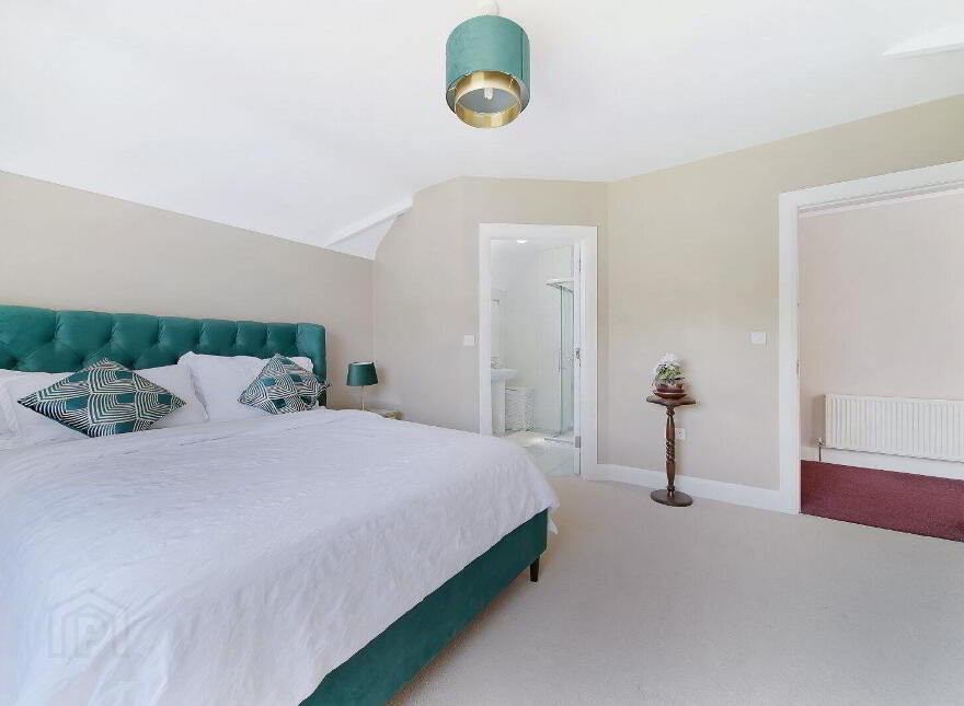 7 Raymoghey Heights, Manorcunningham, F92D4E6