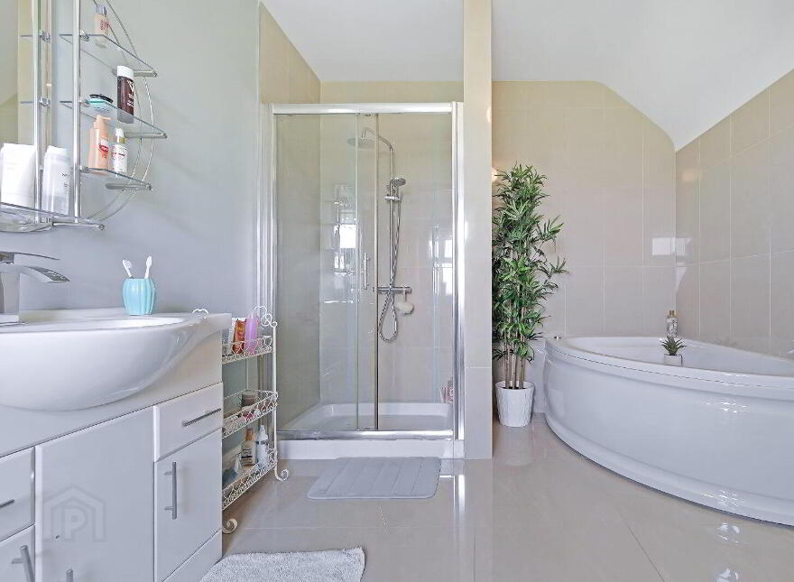 7 Raymoghey Heights, Manorcunningham, F92D4E6