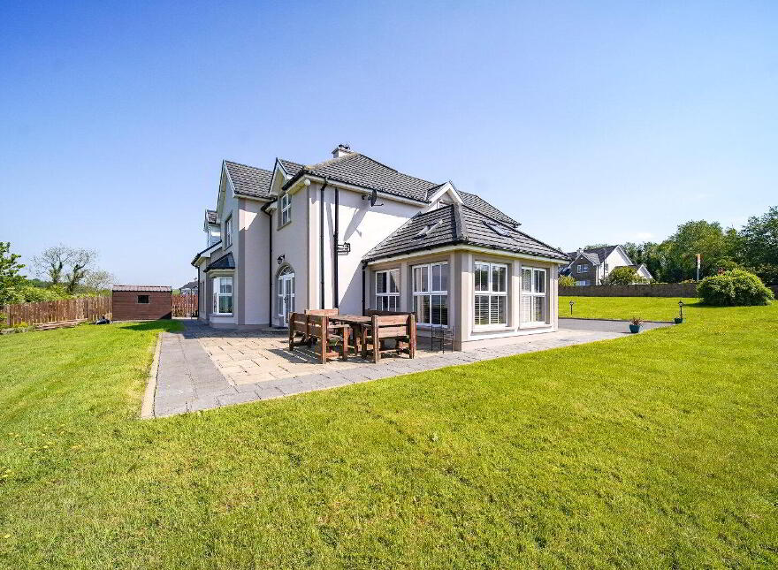 7 Raymoghey Heights, Manorcunningham, F92D4E6