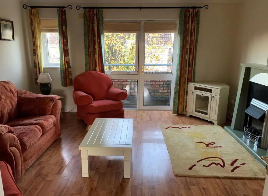 3 The Courtyard, Dunshaughlin, A85X254
