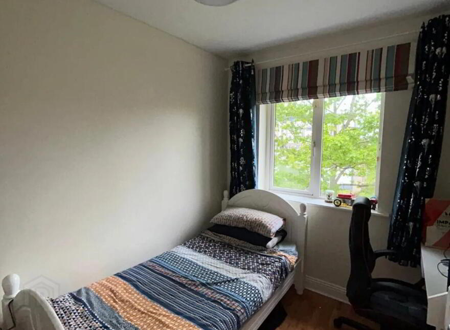3 The Courtyard, Dunshaughlin, A85X254