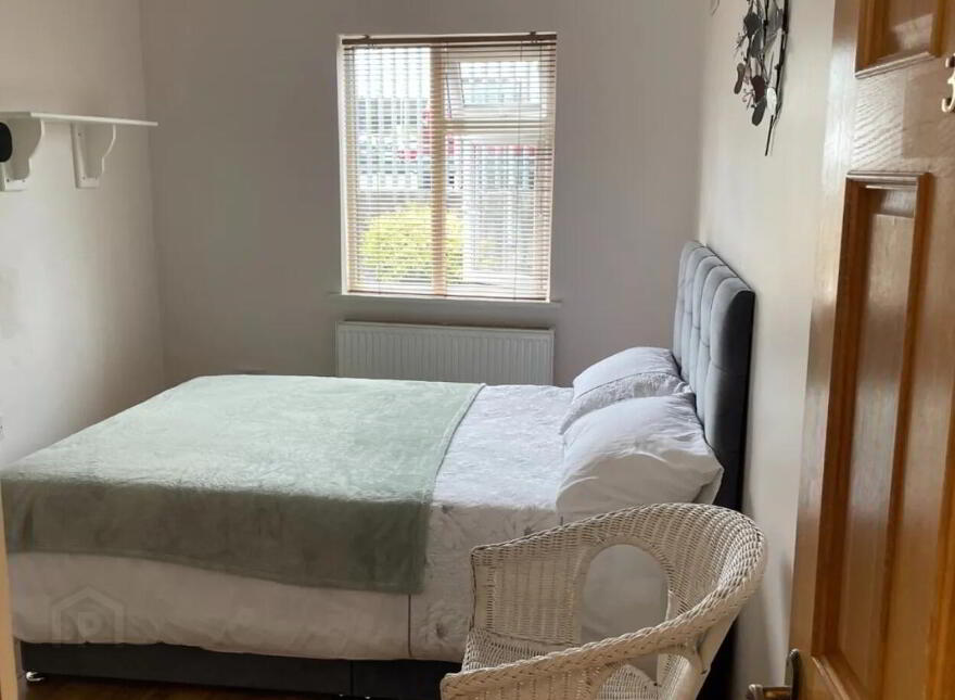 Roscommon Road, Athlone, N37WT18