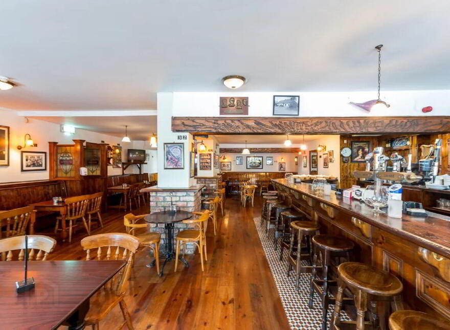 The Holy Cross Bar, & Restaurant, Holycross, Butlerstown, Waterford City, X91HX93