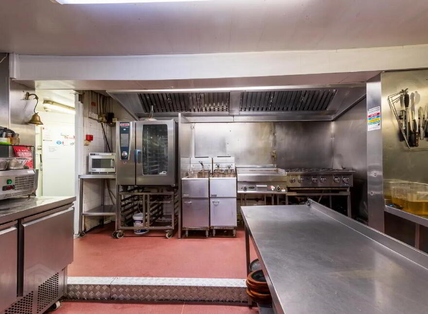 The Holy Cross Bar, & Restaurant, Holycross, Butlerstown, Waterford City, X91HX93