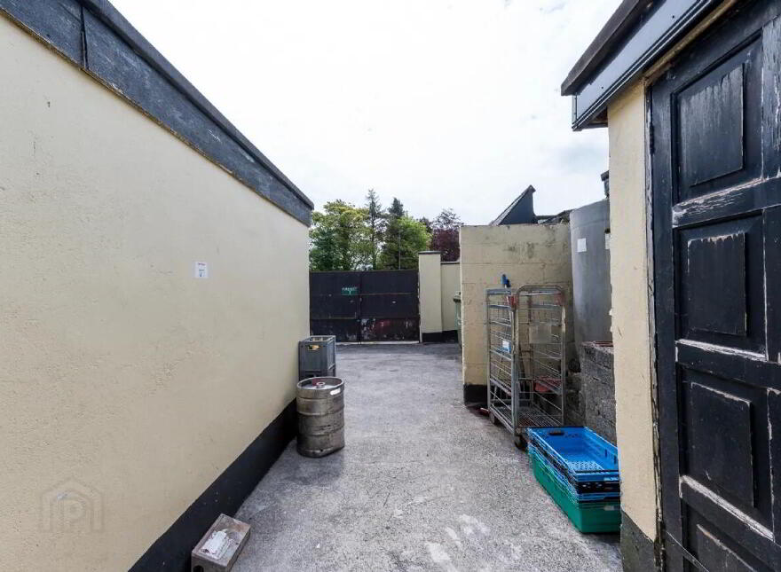 The Holy Cross Bar, & Restaurant, Holycross, Butlerstown, Waterford City, X91HX93