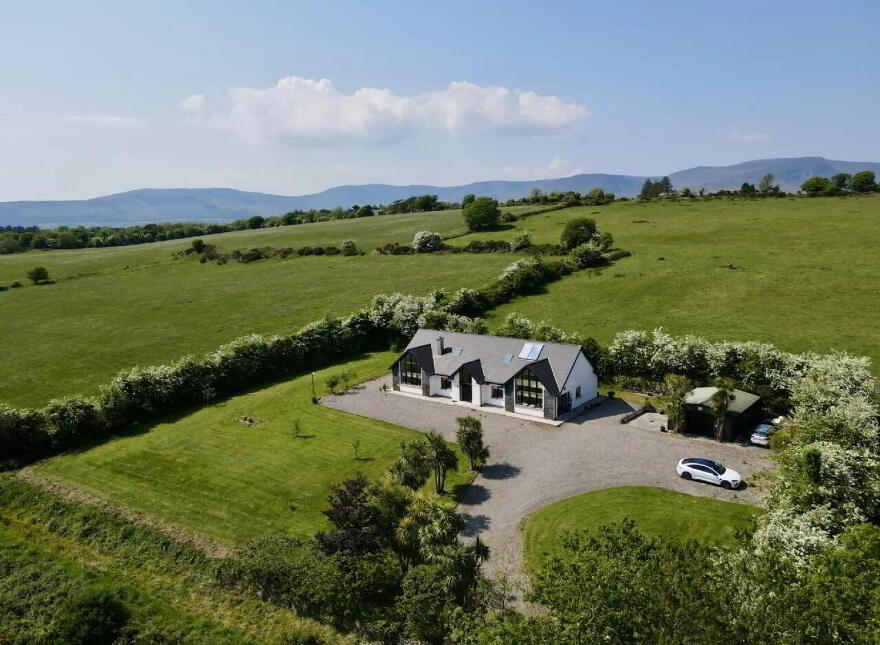 Faha, Kilmacthomas, X42P623 photo