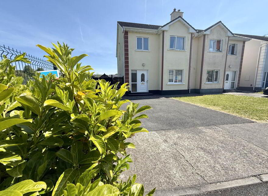 8 Sli Na Sruthan, Ballinlough, F45HE28 photo