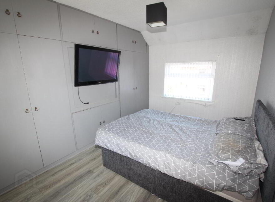 34 Premier Drive, Belfast, BT15 3LX