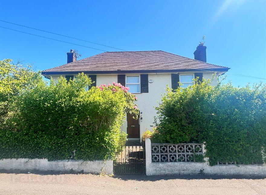 3 Slievedarragh Park, Belfast, BT14 8JA photo
