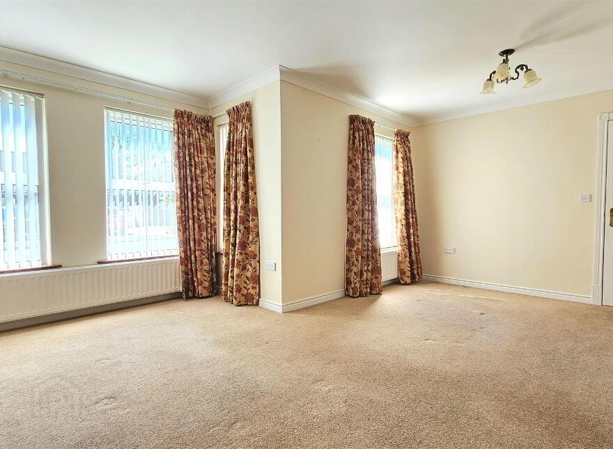 3 Rose Court, Carrickfergus, BT38 8FT