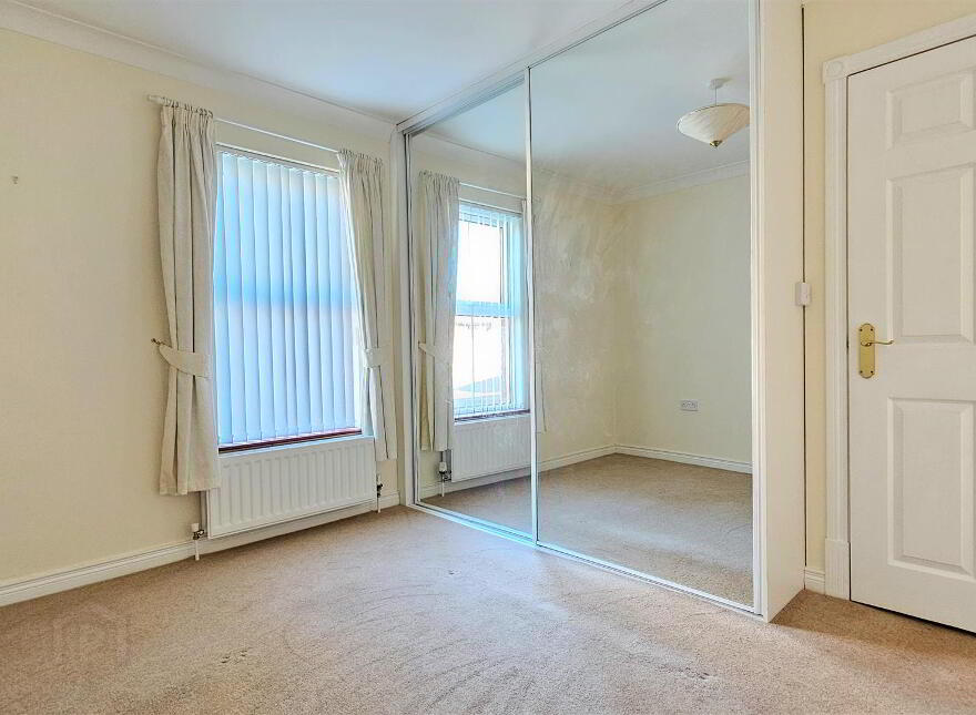 3 Rose Court, Carrickfergus, BT38 8FT