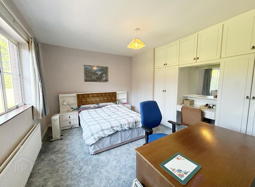 4 Retreat Close, Omagh, BT79 0HW