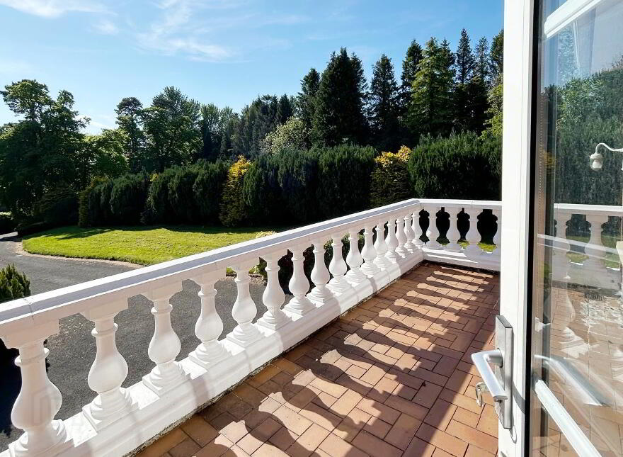 4 Retreat Close, Omagh, BT79 0HW