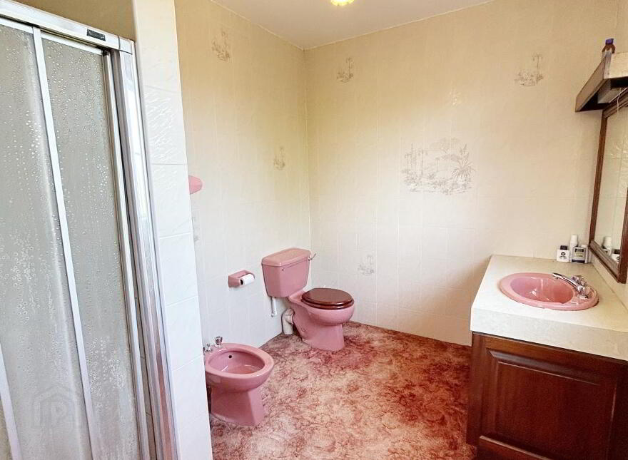 4 Retreat Close, Omagh, BT79 0HW