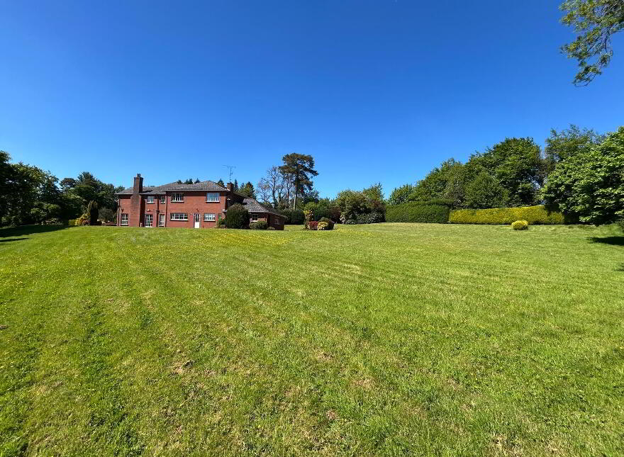 4 Retreat Close, Omagh, BT79 0HW