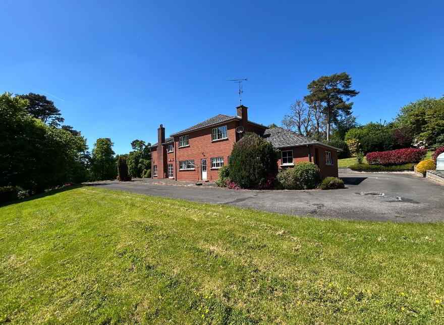 4 Retreat Close, Omagh, BT79 0HW