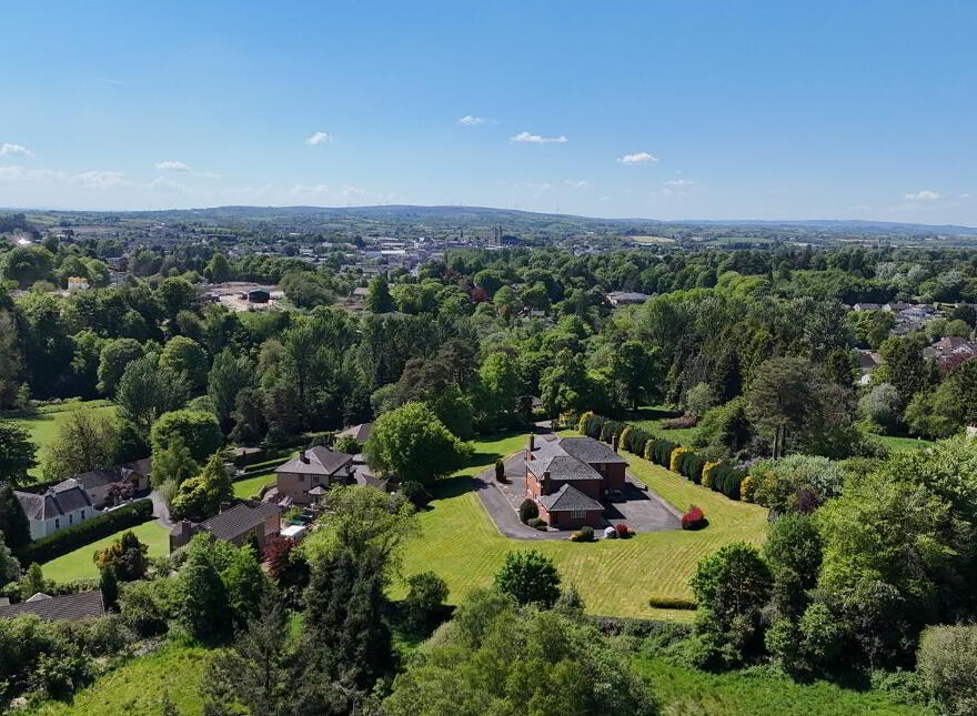 4 Retreat Close, Omagh, BT79 0HW