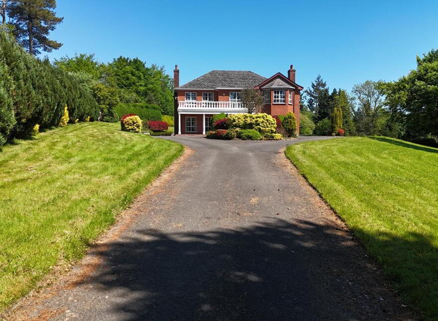 4 Retreat Close, Omagh, BT79 0HW