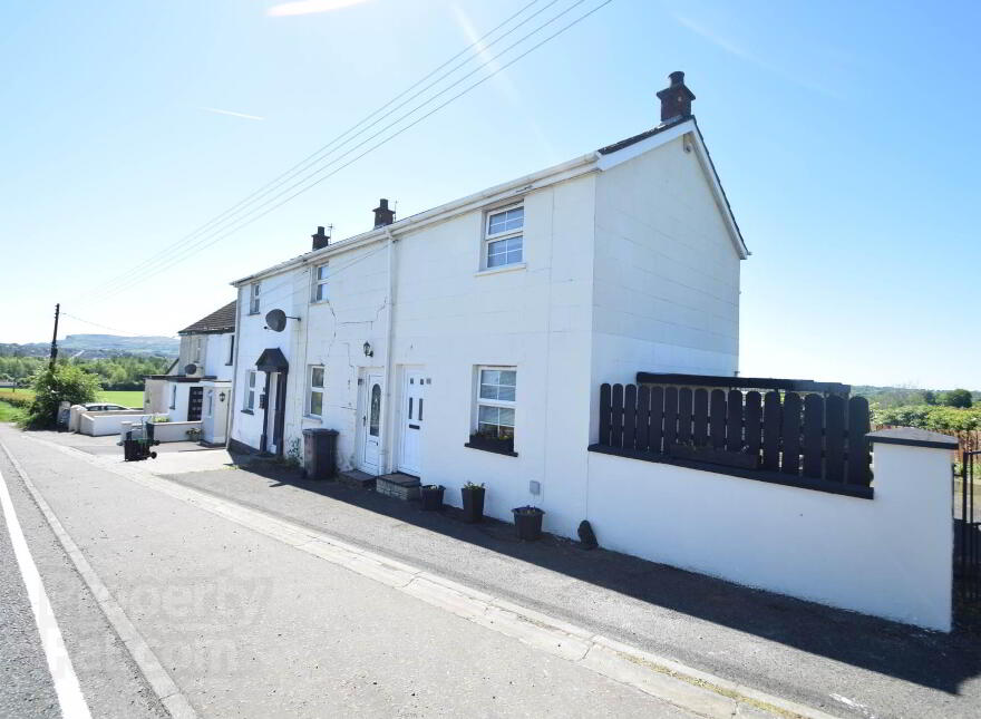 67 Carntall Road, Mossley, Newtownabbey, BT36 5SD photo