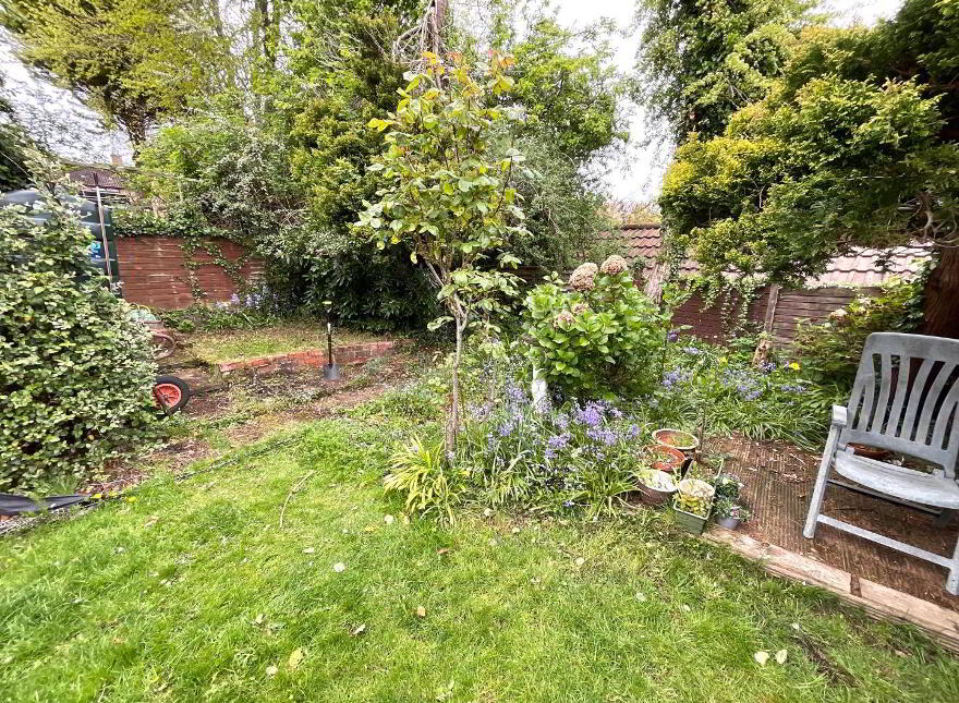 43 Lyndhurst Drive, Belfast, BT13 3PA