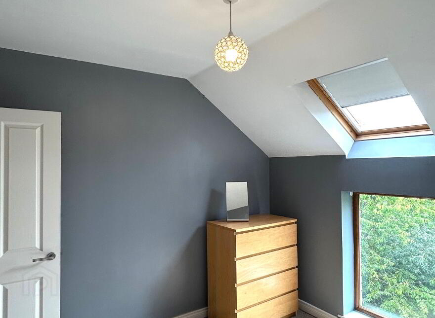 12 The Bridges, Glenville Road, Newtownabbey, BT37 0TD